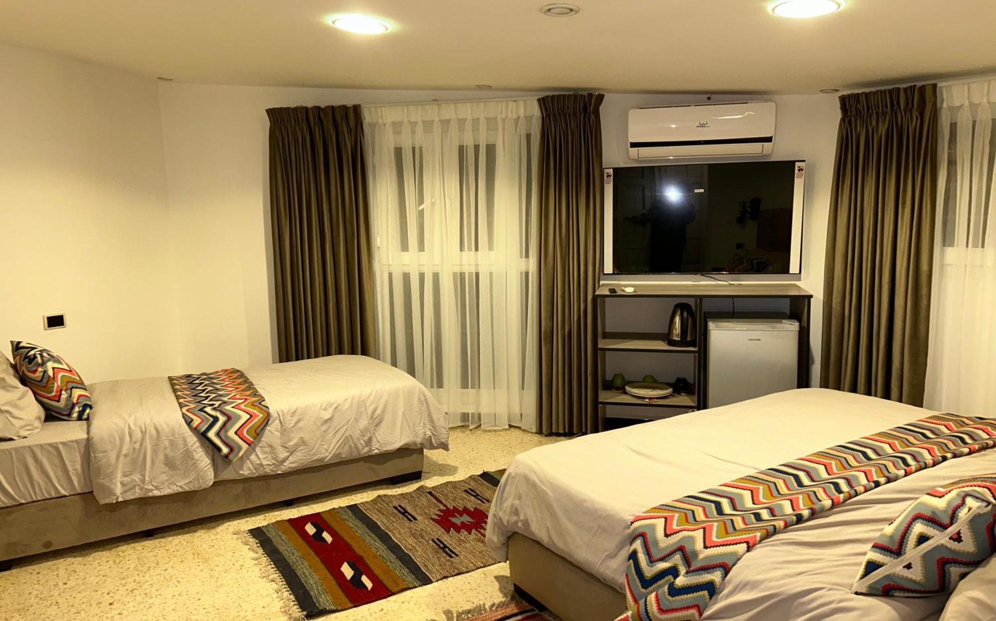 Celestia Boutique Inn - Boutique Stay Overlooking Jerash Ruins Jarash Buitenkant foto