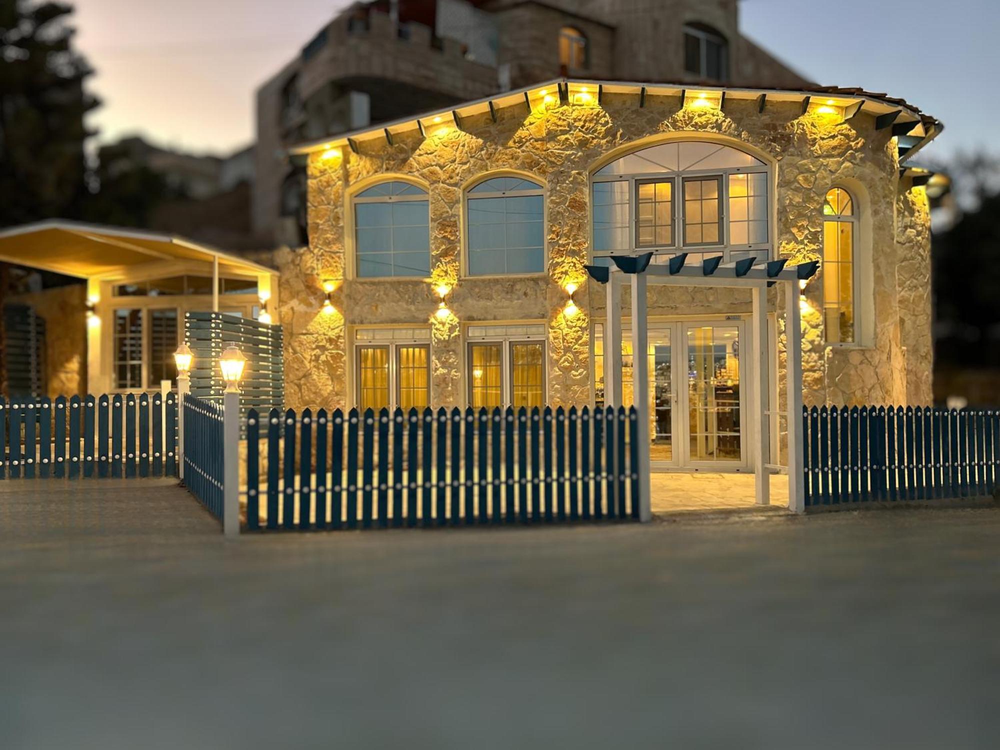 Celestia Boutique Inn - Boutique Stay Overlooking Jerash Ruins Jarash Buitenkant foto