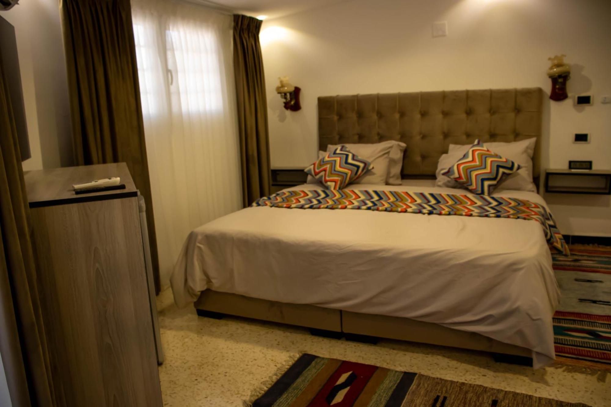 Celestia Boutique Inn - Boutique Stay Overlooking Jerash Ruins Jarash Buitenkant foto